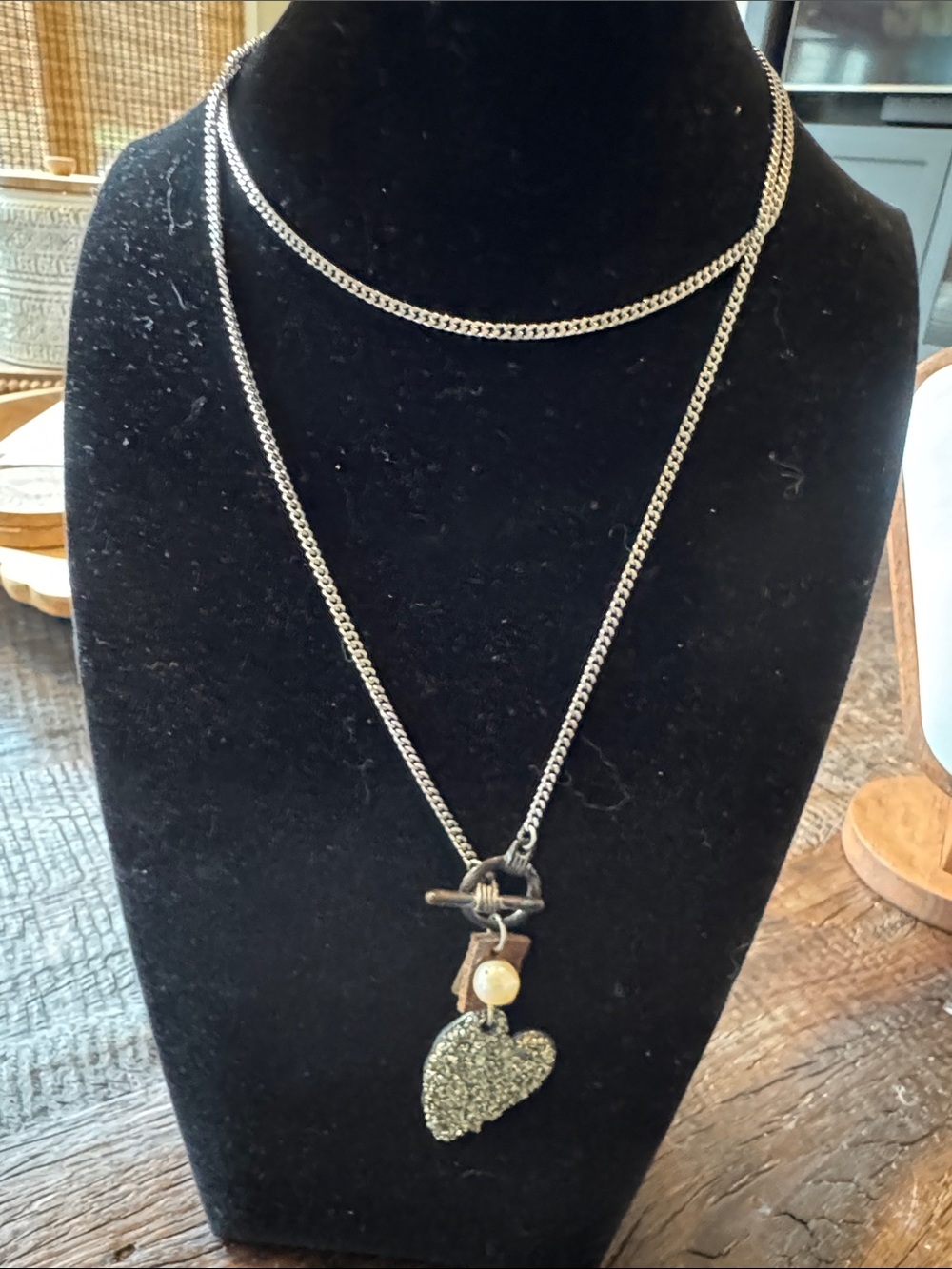 Marly  Moretti Layered Silver-Tone Heart Pendant Necklace with Pearled Accent